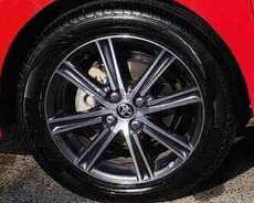 Toyota təkərləri R16