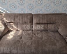 Divan Saloğlu