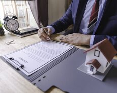 Daşınmaz əmlak agenti  makler tələb olunur