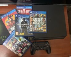 Sony PlayStation 4 Slim