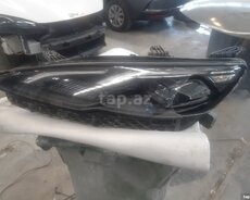 BYD Seal 05 farası