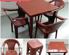 Plastik masa və oturacaqlar