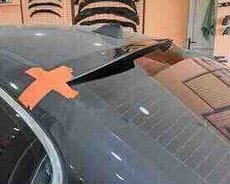 BMW F10 arxa şüşə spoyleri