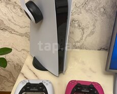 PlayStation 5 825GB