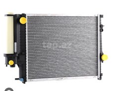 BMW E39 1996-1999 su radiatoru
