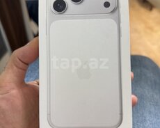 Apple iPhone 17 Pro Max Silver 1TB 12GB