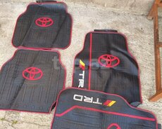 Toyota ayaqaltıları