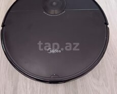 Robot tozsoran Midea