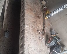 Beton plitələr