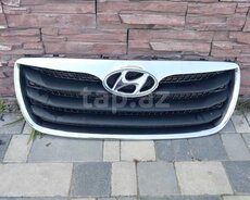 Hyundai Santa Fe 2012 radiator barmaqlığı