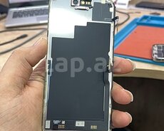 Apple iPhone 15 pro ekranı