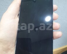 Apple iPhone 13 Pro Max ekranı