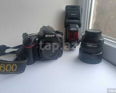 Fotoaparat Nikon D600