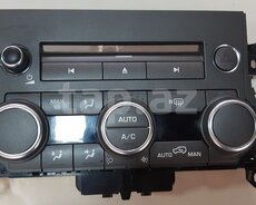 Range Rover Evoque maqnitolası