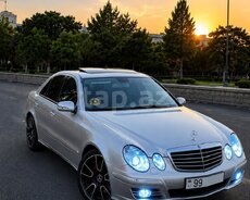 Mercedes E 320, 2002 il