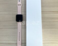 Apple Watch Series 6 Aluminum Gold 44mm