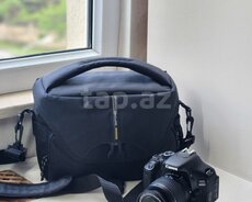 CANON EOS 600D fotoaparat