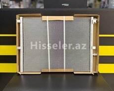 Bmw G30 köməkçi radiatoru