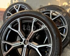 BMWX5 G05 disk və şinlər R21