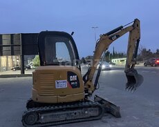 Mini ekskavator Cat, 2012 il