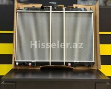 Nissan X-trail T30 Su Radiatoru