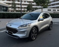 Ford Escape, 2020 il