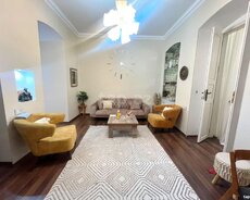 3-otaqlı mənzil kirayə verilir, Əlövsət Quliyev küç., 85 m