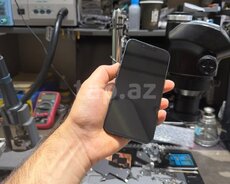 Apple iPhone 13 Midnight 256GB 4GB