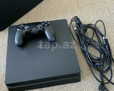 Playstation 4 Slim