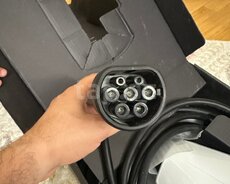 Tesla üçün Wall connector