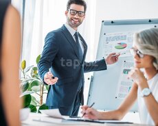 Reklam meneceri tələb olunur