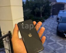 Apple iPhone SE (2020) Black 64GB 3GB