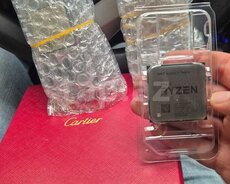 AMD Ryzen 7 5700X