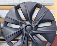 Tesla Y disk qapağı
