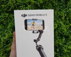 DJİ Osmo Mobile 8