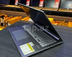 ASUS VivoBook 16 X1605VA
