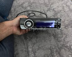 Maqnitofon Sony CDX-GT929U