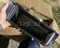 BMW F10 monitoru