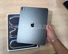 Apple iPad Pro 13 inch M5 Space Black 256GB