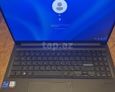ASUS VivoBook 16 (X1605VA-MB863)