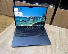 Apple MacBook Air M2