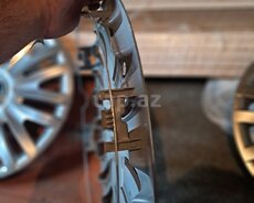 Toyota disk qapağı R15