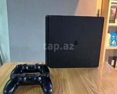Playstation 4 Slim