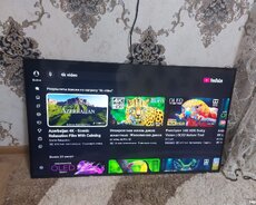 Samsunq UR43RU7140