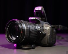 Fotoaparat Canon 700D + Canon 18-135mm Lens