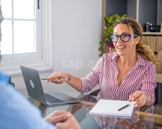 Məsləhətçi tələb olunur
