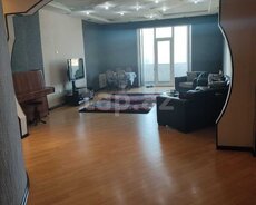 3-otaqlı yeni tikili, Nizami m., 125 m