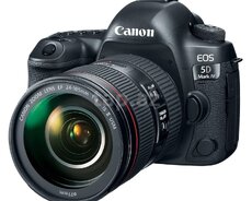 Canon EOS 5D Mark IV 24-105mm IS USM DSLR kamera