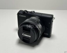 Fotoaparat Canon EOS M200