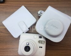 Fotoaparat İnstax 12